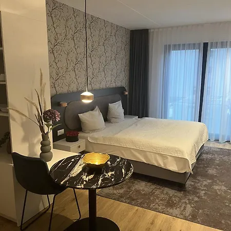 Апарт отель Maseven Frankfurt Messe
